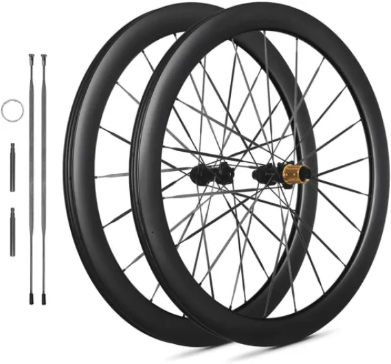 Roues de Vélo de Route à Rayons en Carbone de 50 mm 700C Compatibles avec 8/9/10/11/12 Vitesses Freins à Disque à Verrouillage Central 23-45C Pneu Et Tubeless Axe Traversant Cliquet 36 Dents Roues Avant Arrière 26inch