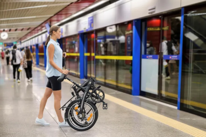 81R-8wh5IaL._AC_SL1500_