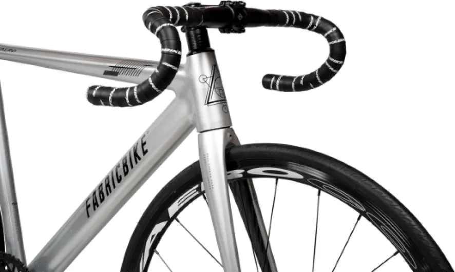 71EADyztPcL._AC_SL1500_