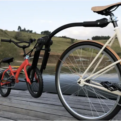 Test Peruzzo Trail Angel : la barre de remorquage enfant solide mais pas plug-and-play
