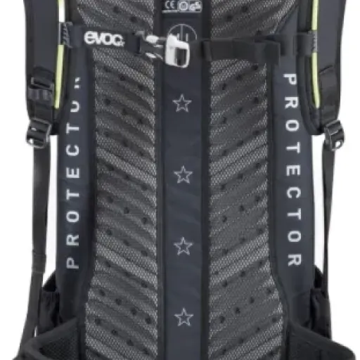 Test EVOC Enduro Protector 16L : le sac à dos VTT qui mise tout sur la dorsale