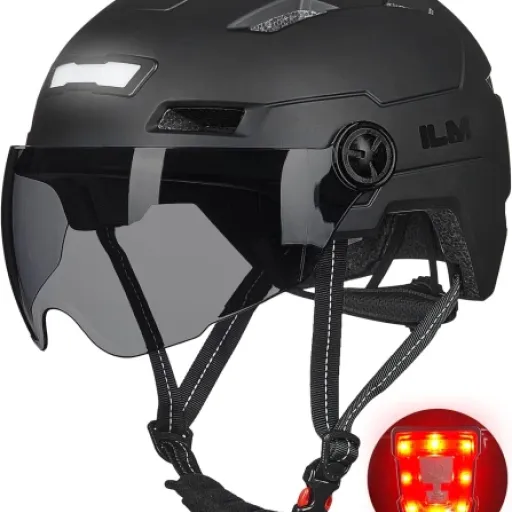 Test Casque Velo VTT ILM : un casque urbain pratique avec lumière intégrée qui fait le job